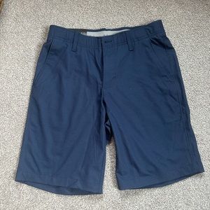 Men’s 30” Navy UA Golf Shorts